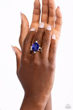 Load image into Gallery viewer, Sensational Sparkle - Blue ring E015
