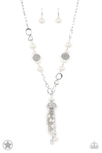 Load image into Gallery viewer, Designated Diva - White necklace 818

