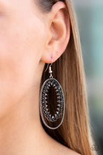 Load image into Gallery viewer, Marry Into Money - Black earring 938
