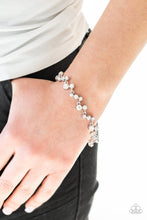 Load image into Gallery viewer, Starlit Stunner - White bracelet 2128
