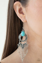 Load image into Gallery viewer, Southern Spearhead - Blue earring 961
