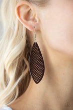 Load image into Gallery viewer, Surf Scene - Brown earring 2208
